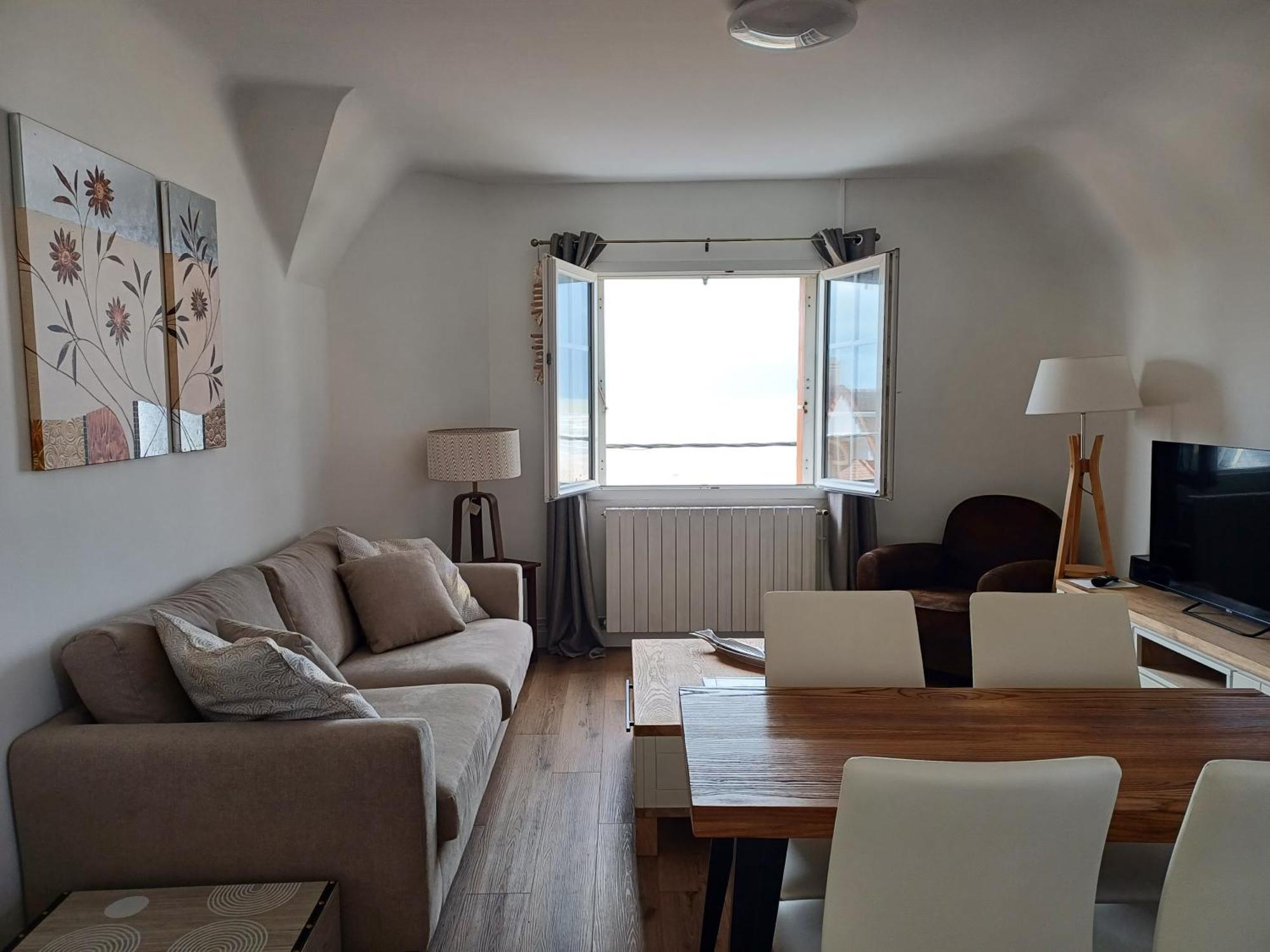 Au Gre Des Marees 2 Appartement Face A La Mer 2Eme Etage Ault Eksteriør billede
